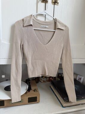 Abercrombie & Fitch Beige Ribbed V-Neck Collared Henley Top
